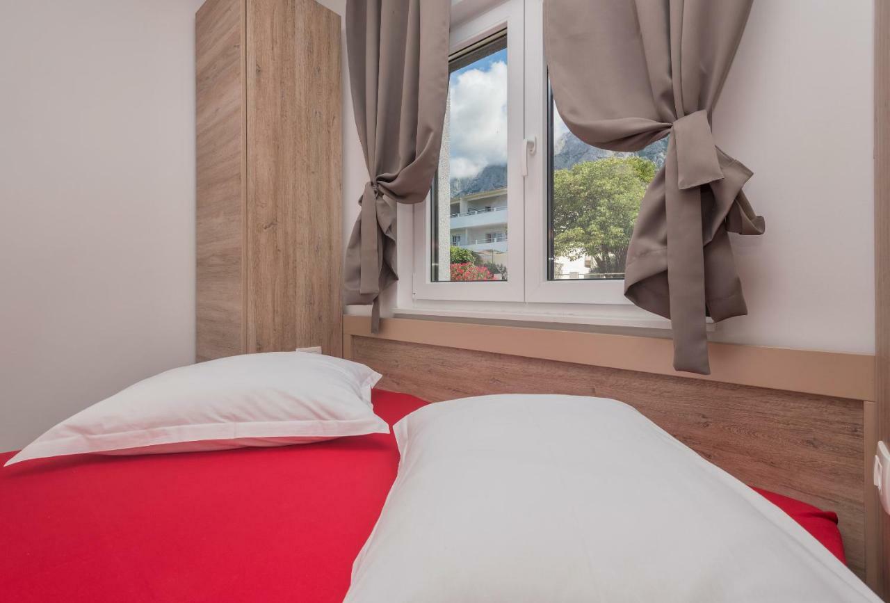 Holiday Home Ivan Makarska Exterior foto